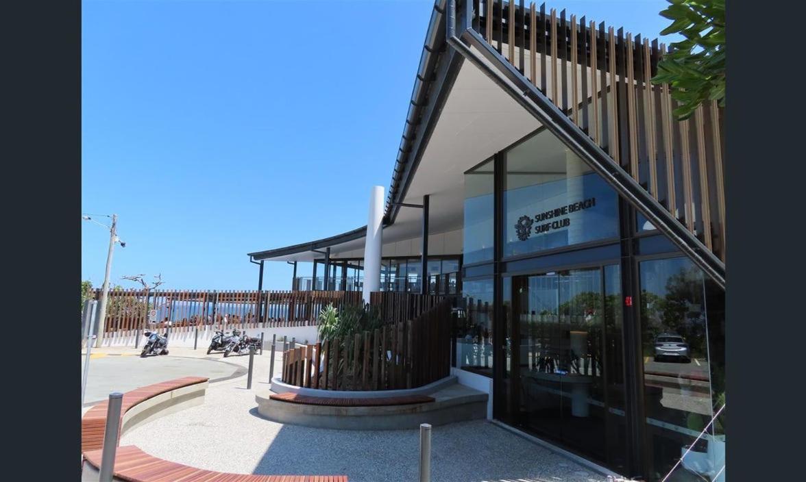 סאנרייז ביץ' Aqua Promenade Beachfront Holiday Apartments מראה חיצוני תמונה