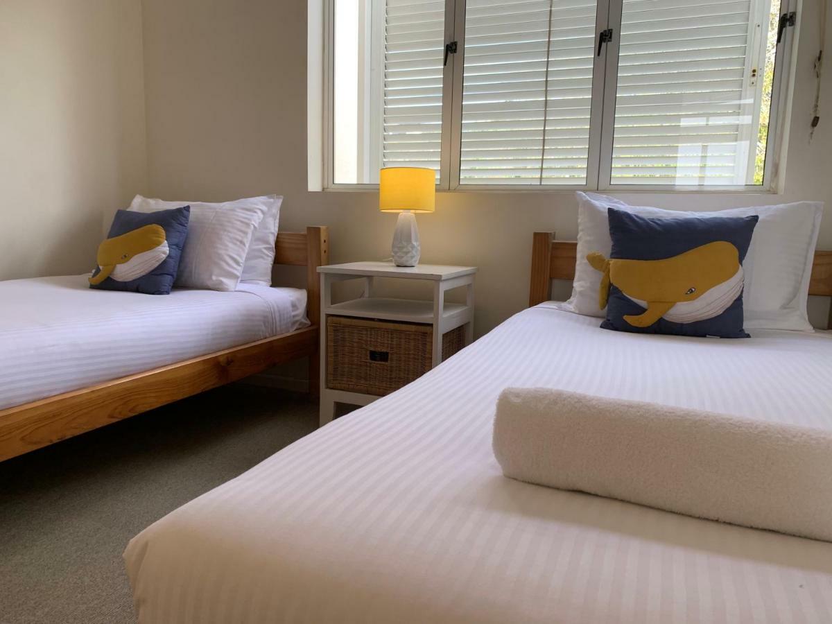 סאנרייז ביץ' Aqua Promenade Beachfront Holiday Apartments מראה חיצוני תמונה