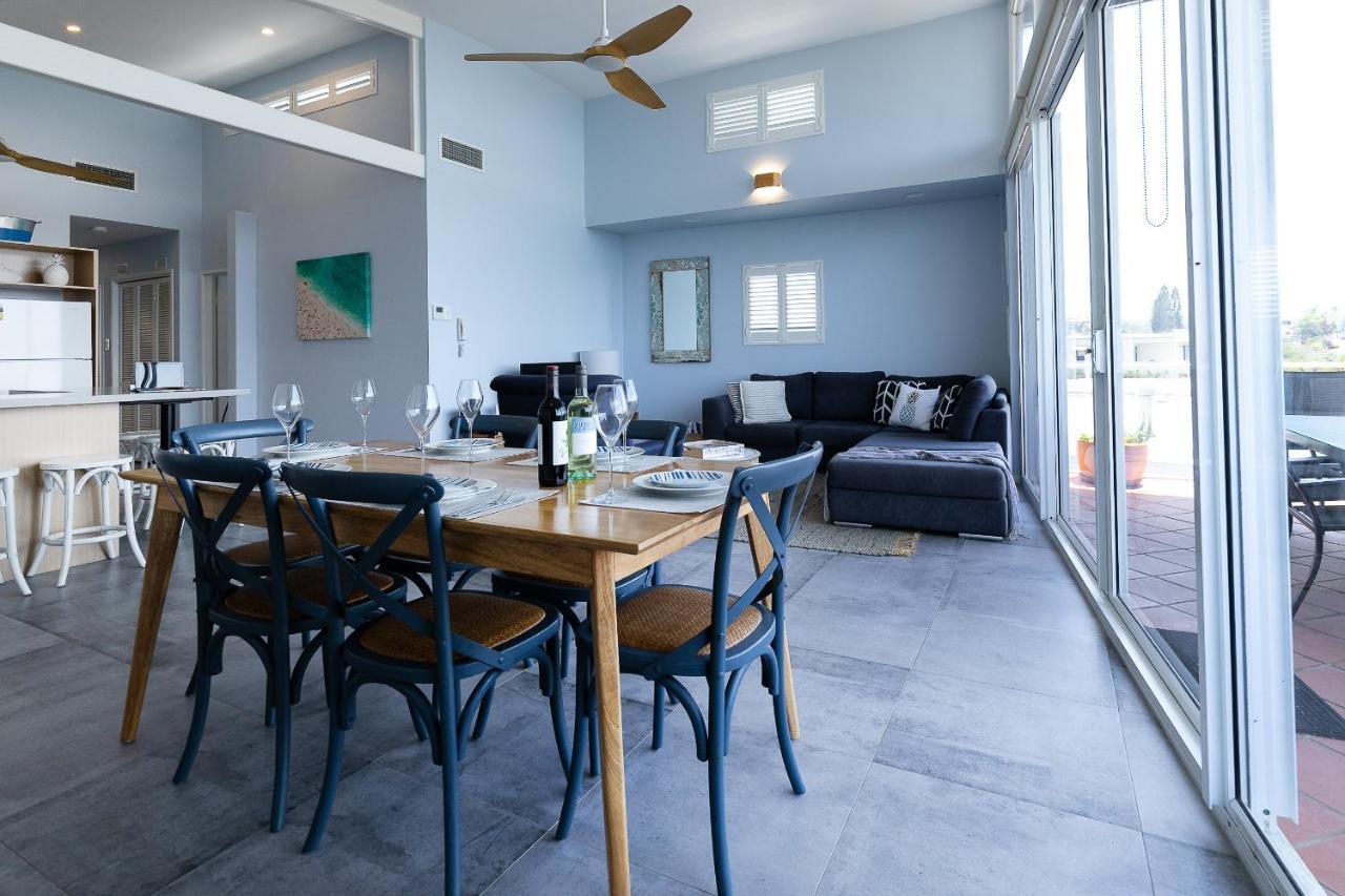 סאנרייז ביץ' Aqua Promenade Beachfront Holiday Apartments מראה חיצוני תמונה