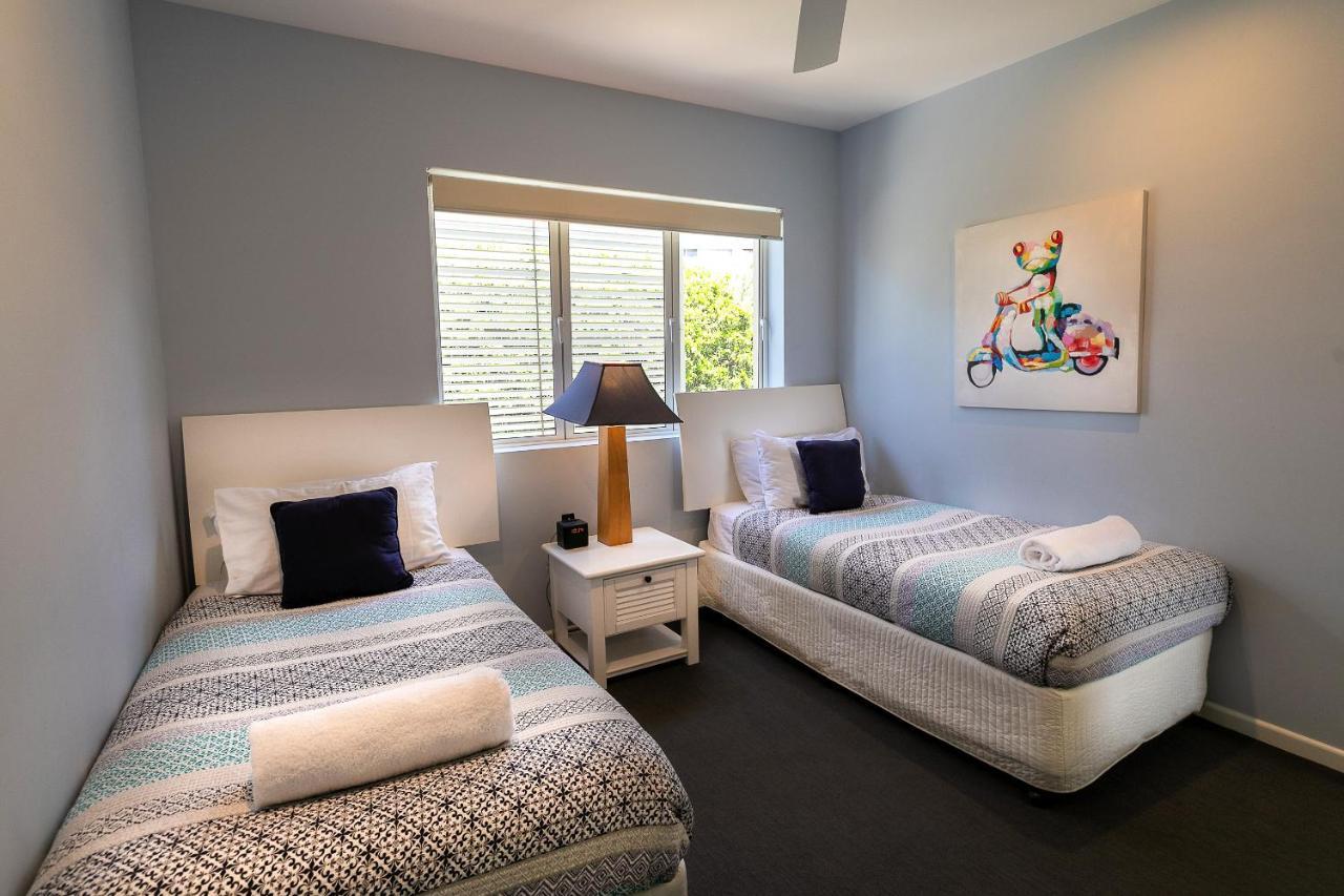סאנרייז ביץ' Aqua Promenade Beachfront Holiday Apartments מראה חיצוני תמונה