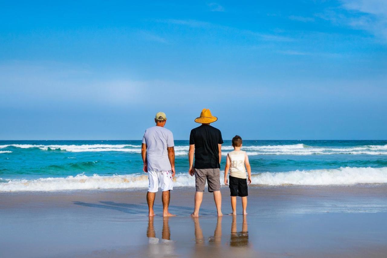 סאנרייז ביץ' Aqua Promenade Beachfront Holiday Apartments מראה חיצוני תמונה